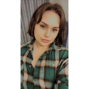 Meet your Posher, Brianna